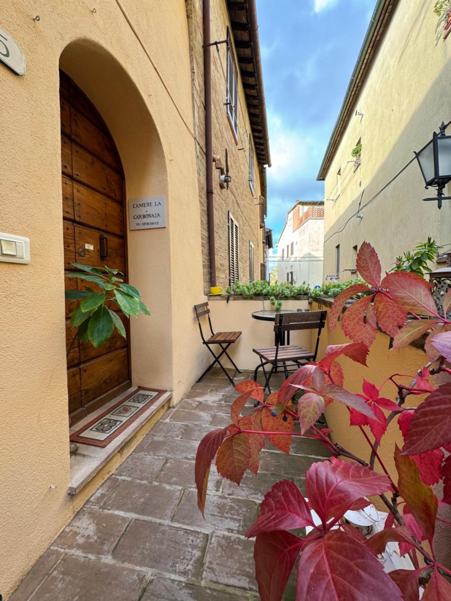 Camere La Carbonaia Pienza Exterior photo